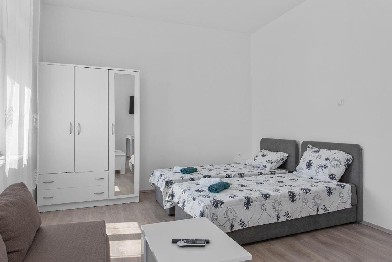 Mima Apartments Rijeka Eksteriør bilde