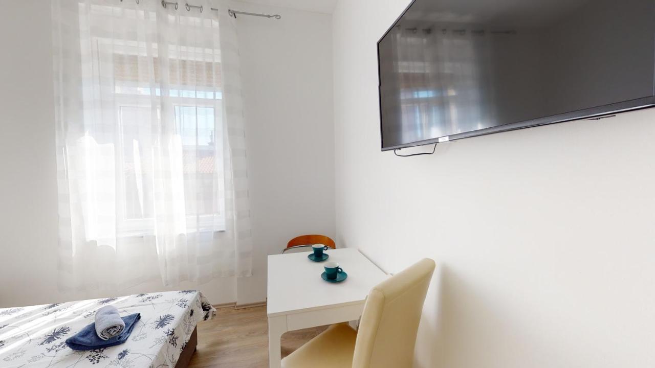 Mima Apartments Rijeka Eksteriør bilde